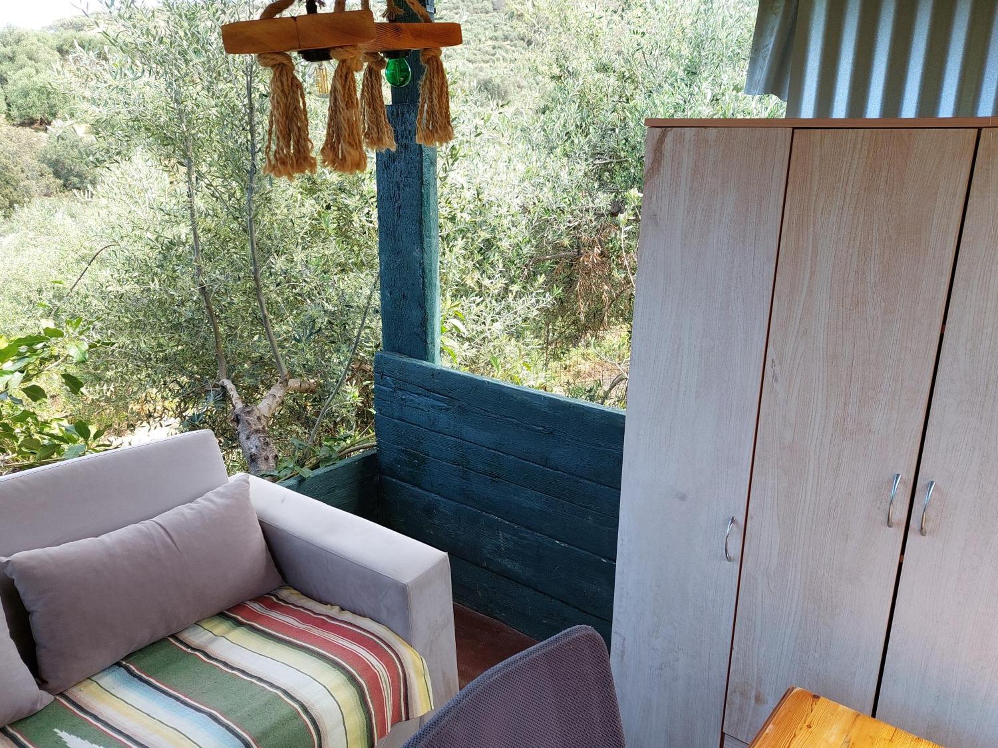Sofiana'S Garden Retreat With Private Pool Leilighet Dhrapaniás Rom bilde