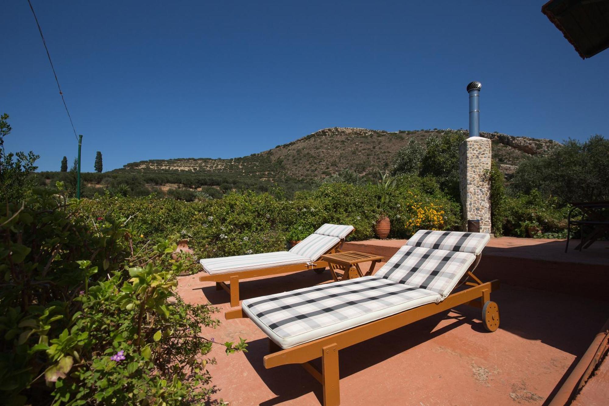 Sofiana'S Garden Retreat With Private Pool Leilighet Dhrapaniás Eksteriør bilde